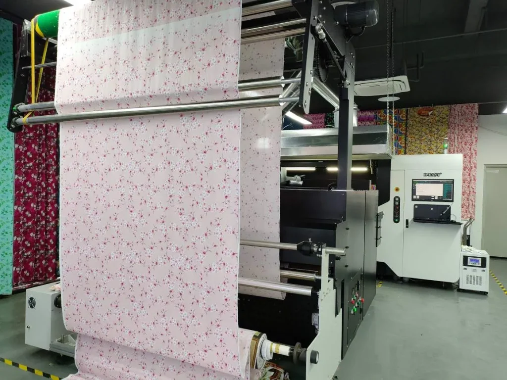 H-Series constant-tension fabric feed with automatic take-up and IR hot-air drying