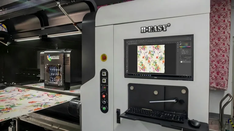 Neostampa production workflow shown on the H-Series printer control station